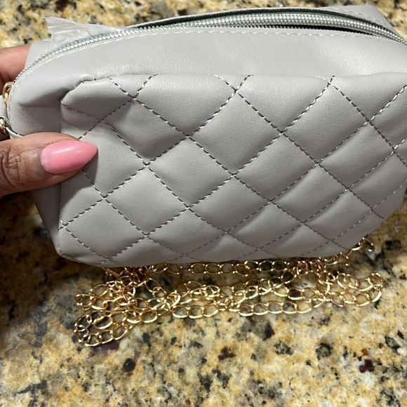 Gray Quilted Gold Chain Strap Mini Bag - Picture 7 of 13